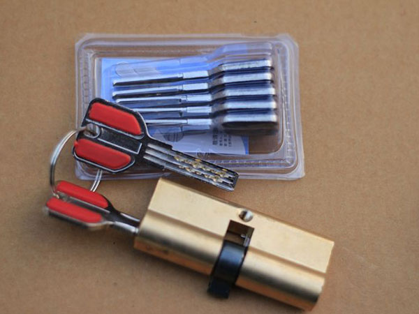 开阳24小时上门开锁公司